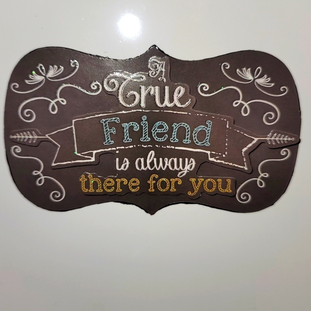 Lot of 2 Magnets